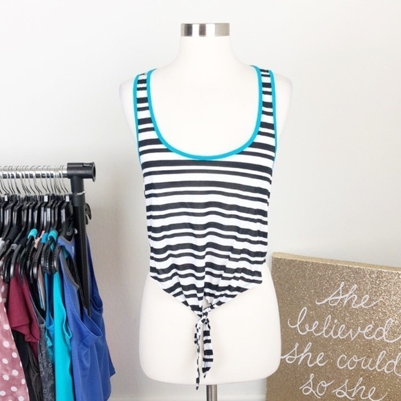 NEW Wet Seal black striped tie crop top - Picture 1 of 6